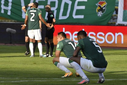 Postales del partido Bolivia vs. Ecuador