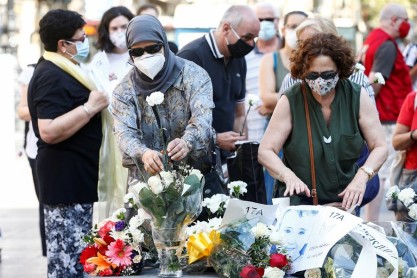 Recuerdan a víctimas de atentado de 2017 en Barcelona