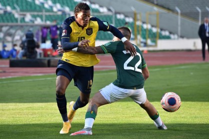 Postales del partido Bolivia vs. Ecuador