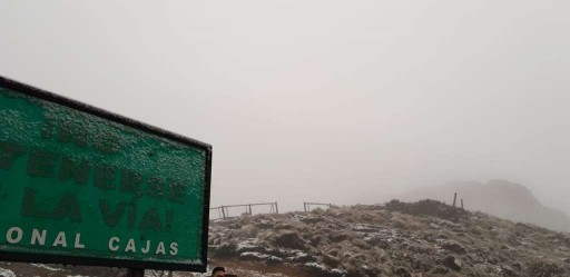 El Cajas amaneció con hielo debido a las bajas temperaturas