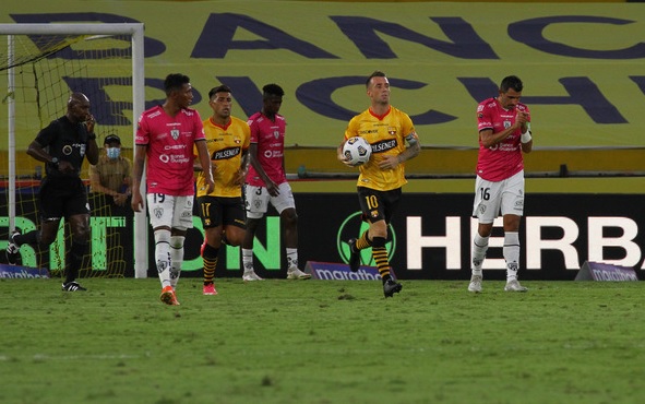 BSC e IDV empatan partido con sabor a final; LDUQ se desinfla