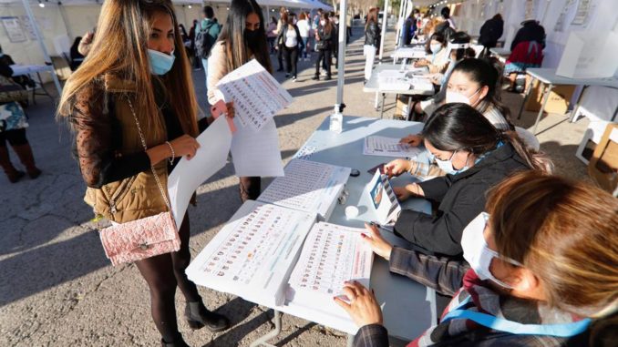 Todo listo para que ecuatorianos voten en España