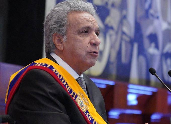 Moreno pide a asambleístas que paren el &quot;ataque inmisericorde&quot; contra sus ministros