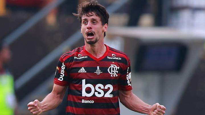 Brasil llama a Rodrigo Caio en lugar de Thiago Silva contra Ecuador