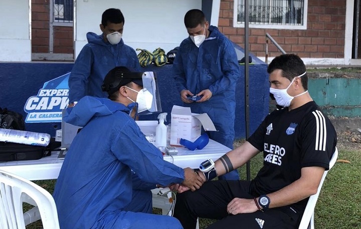 Cinco integrantes de Emelec tendrían coronavirus