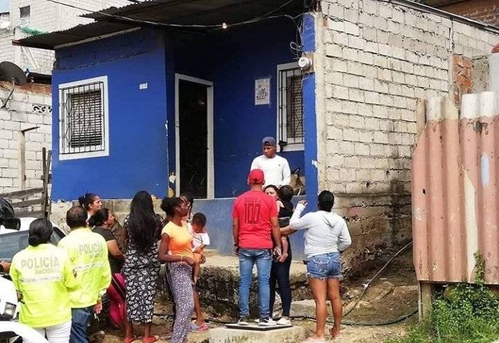 Madre fue asesinada frente a su hija en Guayaquil