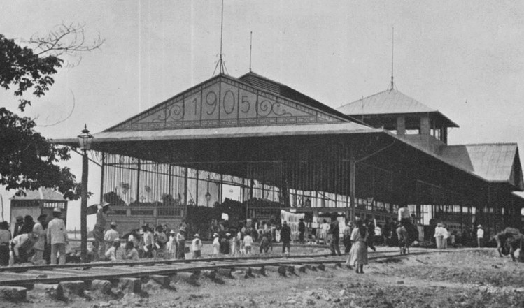 Recordando en Guayaquil el Mercado Sur, actualmente el Palacio de Cristal