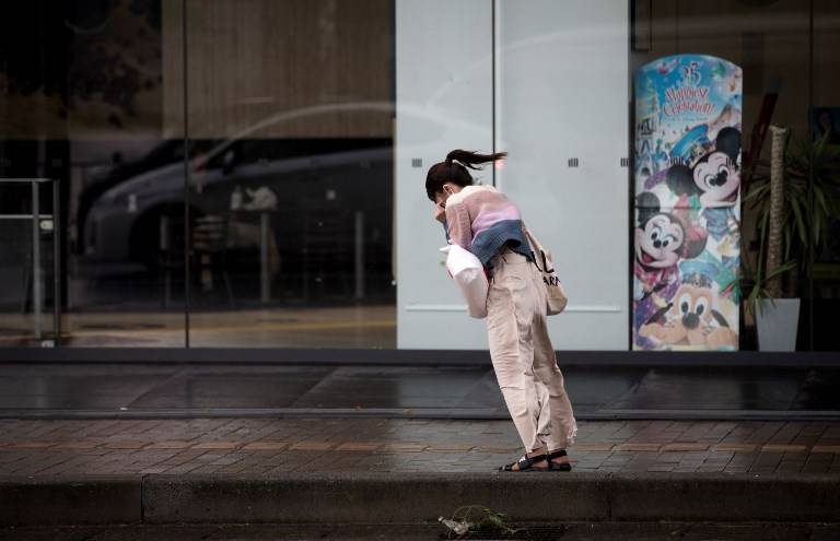 El tifón Trami sacude el corazón de Japón y deja 84 heridos