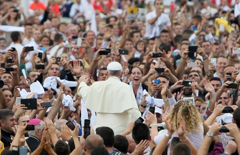 Papa Francisco: Nadie puede escudarse en Dios para actos terroristas