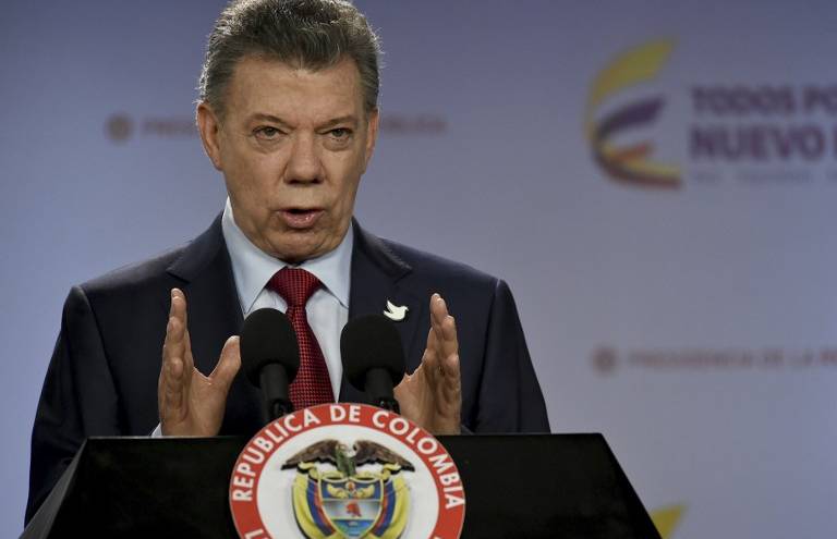 Santos viaja a La Habana para reunirse con negociadores de paz con FARC