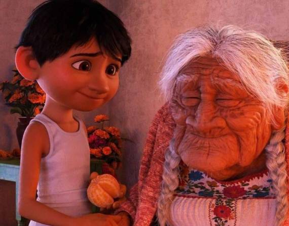 Ecuavisa: película Coco por el Día de las Madres y próximo estreno de Doña bella