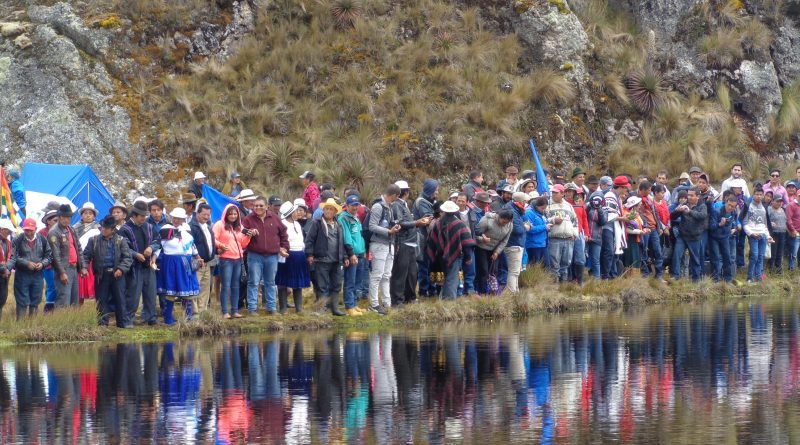 Mineras esperan resolución constitucional para dejar Girón