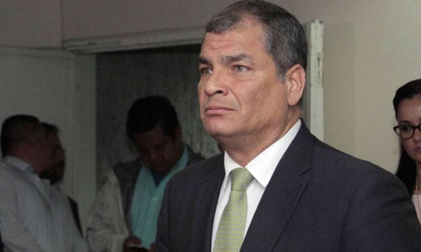 Corte Nacional solicita a Interpol arresto del expresidente Correa