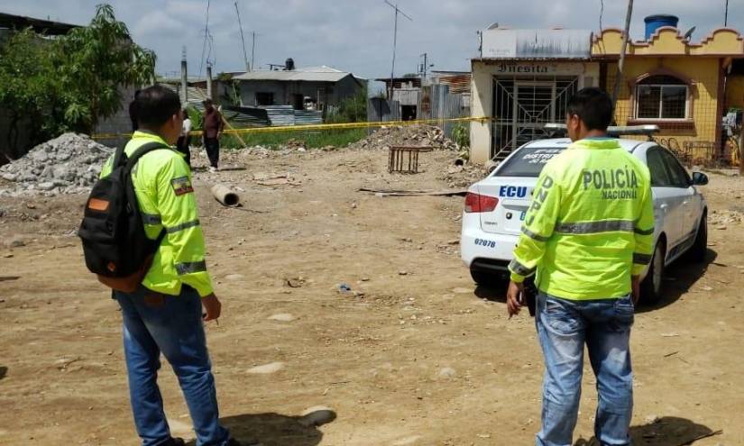 Hombre estrangula a su esposa en El Oro