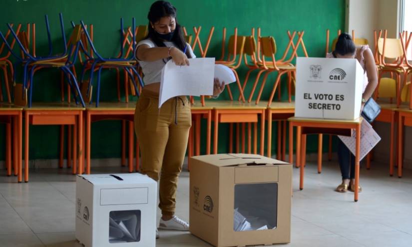 Reconteo de votos costará 1,5 millones de dólares más