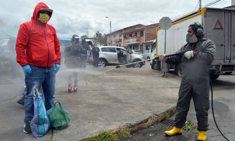 Varios municipios ratifican que mantendrán semáforo en rojo en sus ciudades