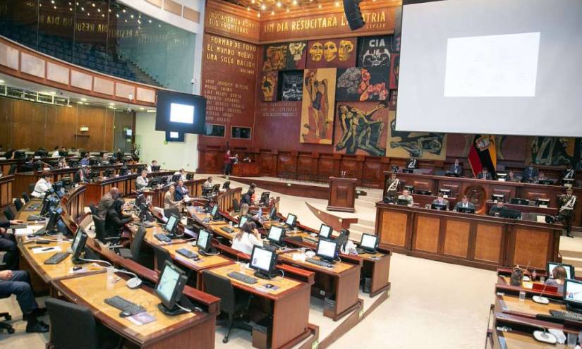 Asamblea debate aprobación de Ley Anticorrupción