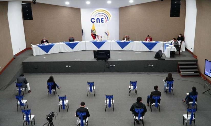 Asciende a 16 el número de candidatos presidenciales para elecciones