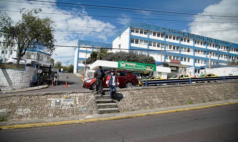 Hospitales de Quito vuelven a tener alta demanda por casos de COVID-19