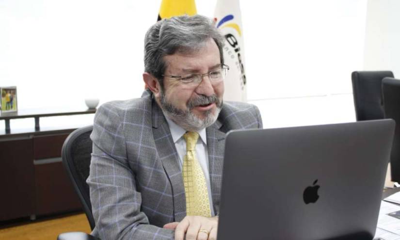 Biess experimentó &quot;migración de datos&quot; y no faltan fondos, dice gerente