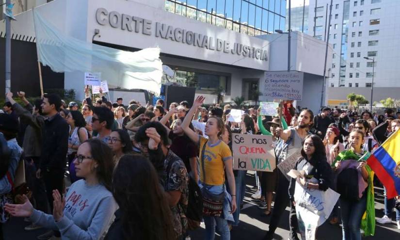 Ecuador se suma a protestas por incendio en Amazonía