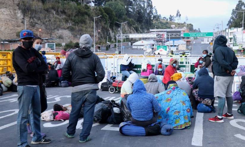 Ecuador mantiene contacto diplomático por situación en frontera con Colombia