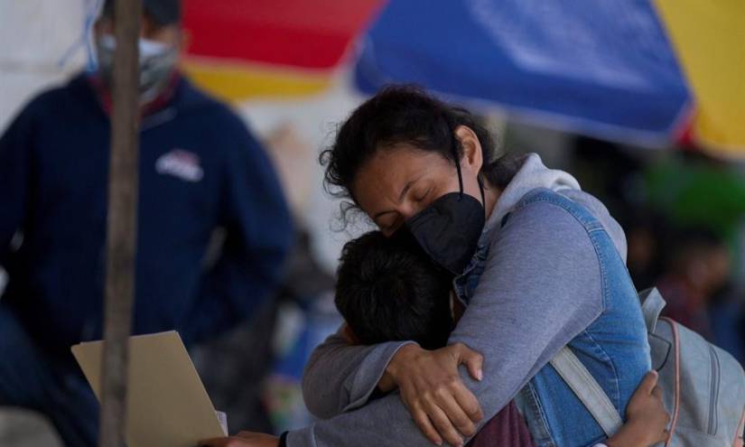 En Quito mueren 55 personas al día por COVID-19