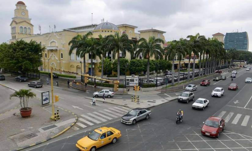 Comerciantes y empresarios se alistan ante eventual cambio a semáforo amarillo en Guayaquil