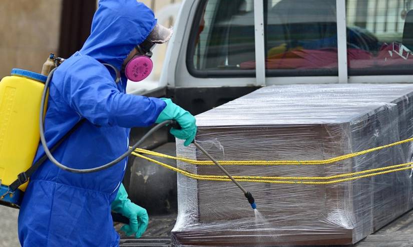 Coronavirus: alistan equipos en Quito para controlar eventual crisis por manejo de cadáveres
