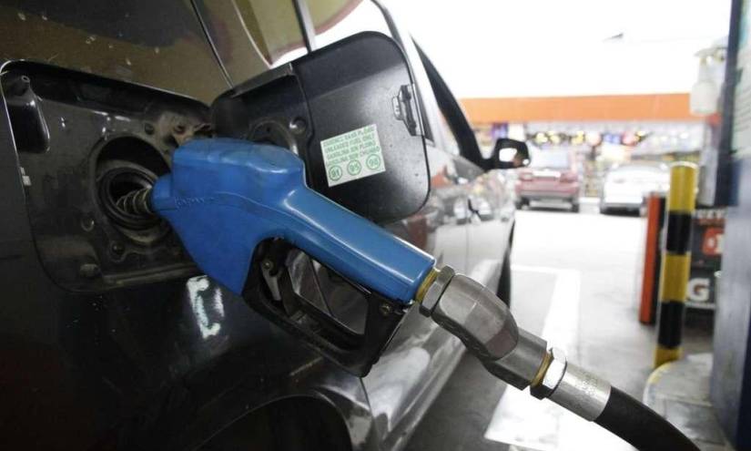 Nuevo decreto focalizaría subsidio a la gasolina