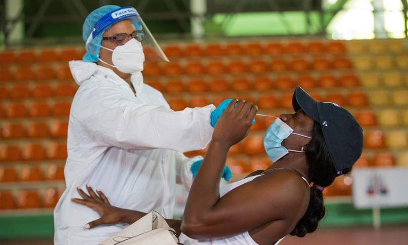 Casos de coronavirus a nivel mundial rozan los 39,6 millones de casos