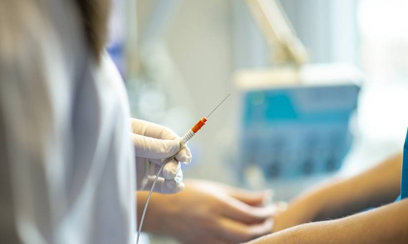 Vacuna contra el coronavirus tardará al menos un año, según agencia europea