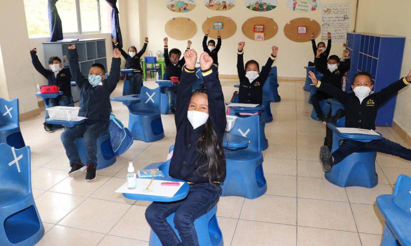 Autoridades de Educación controlan aforo en instituciones educativas por retorno presencial a clases