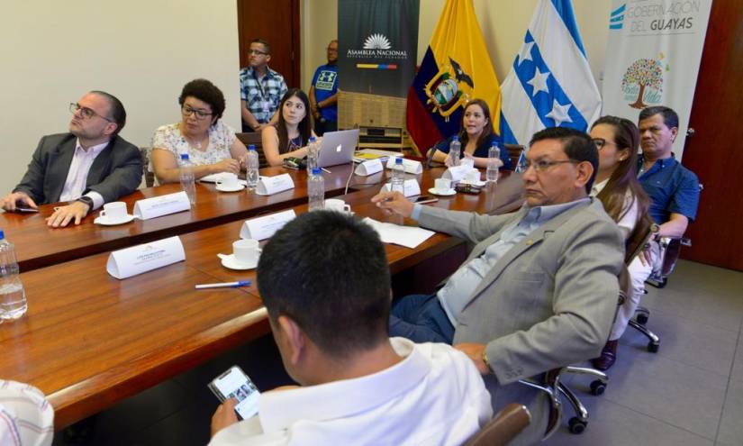 Califican tercer juicio político contra José Tuárez