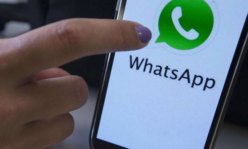 El truco para que nunca más aparezcas “en línea” en WhatsApp