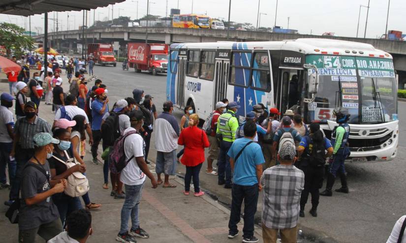 COVID-19: Quito y Guayaquil suman más de la mitad de contagios del país en un día