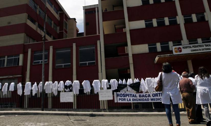 Continúa la protesta de los médicos