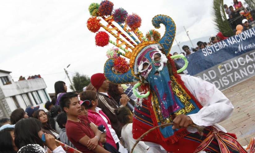 1,3 millones de turistas se movilizaron por el país en Carnaval