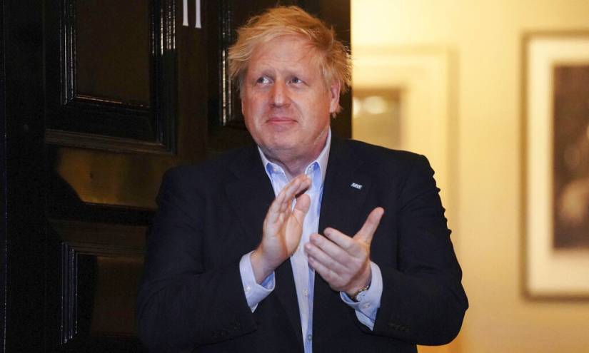 En cuidados intensivos por coronavirus, Boris Johnson respira sin ayuda