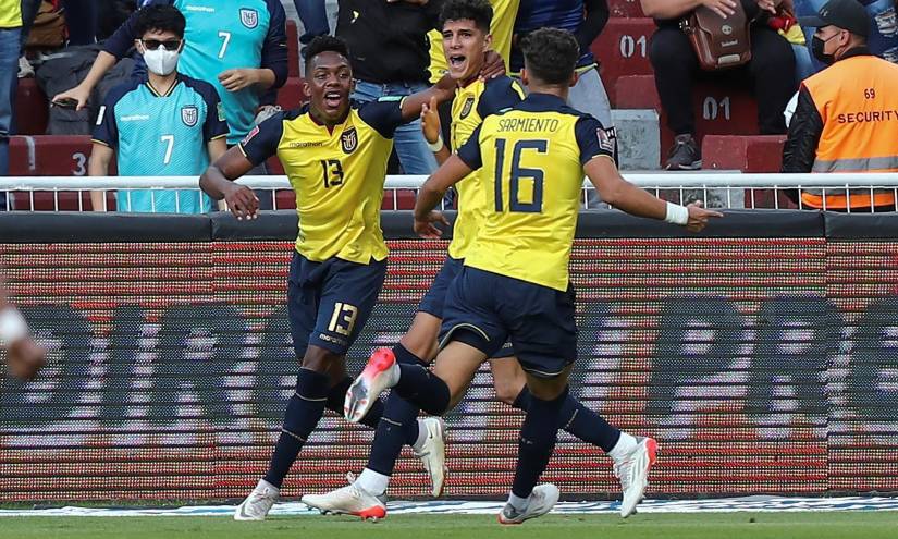 Ecuador gana a Venezuela y asegura la tercera posición en las eliminatorias