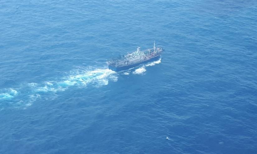 Barcos chinos apagan ubicación cerca de aguas ecuatorianas