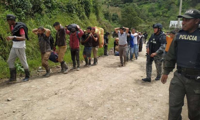 Piden intervención militar tras violencia en Imbabura