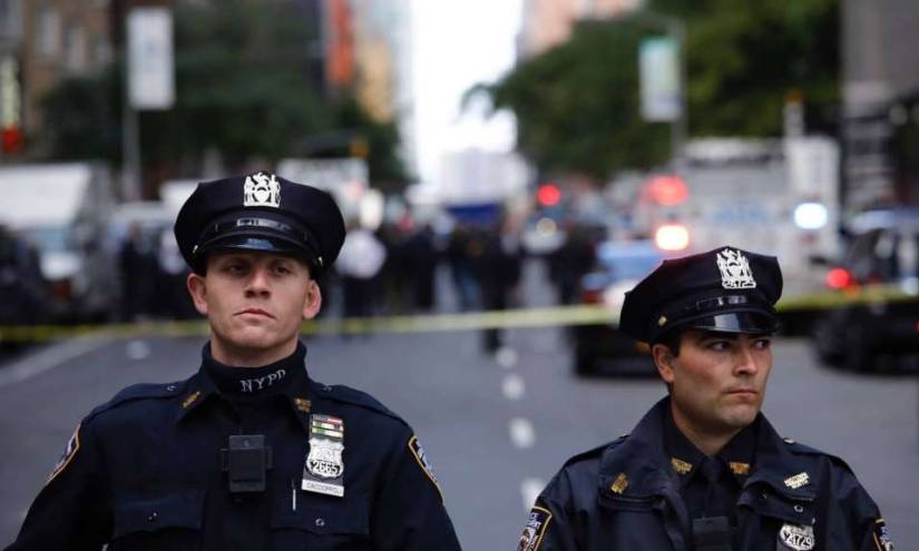 Hombre en EEUU llama a la Policía para que lo maten tras contraer coronavirus