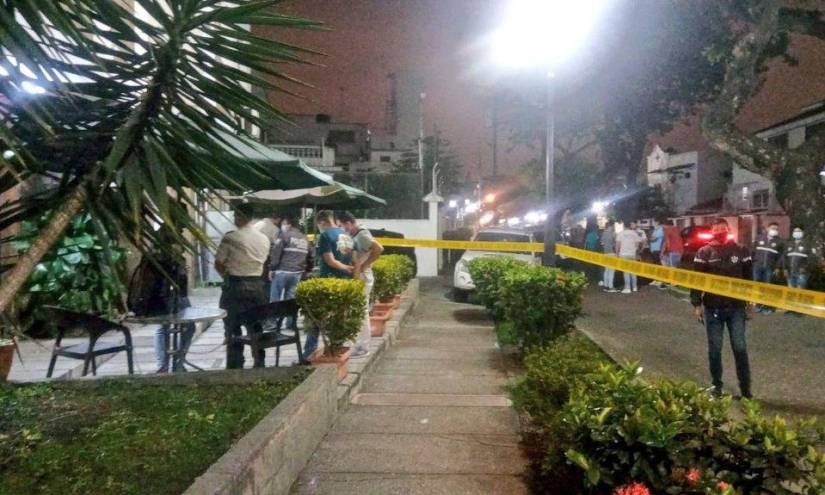 Un niño murió durante balacera entre asaltantes y policías en Guayaquil