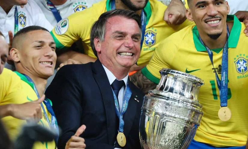 Bolsonaro: Fui consultado para organizar la Copa América y por mi parte es positivo