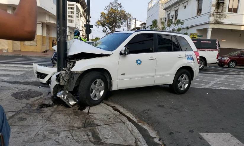 Chofer del Municipio de Guayaquil que arrolló a ciclista será separado