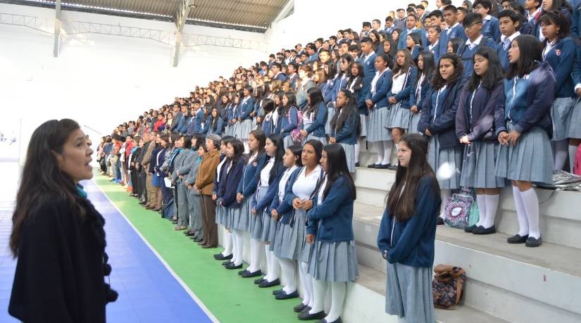 Se reanudan las clases desde el martes en Ecuador