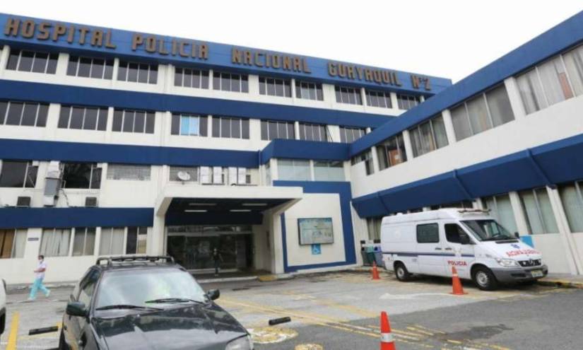 Hospital de la Policía en Guayaquil es allanado por sospecha de sobreprecios