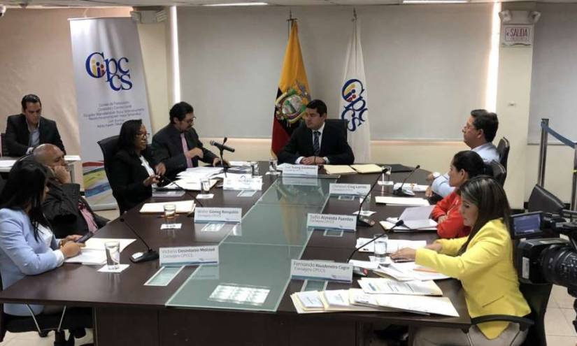 Vocal del CPCCS pedirá un examen a Contraloría