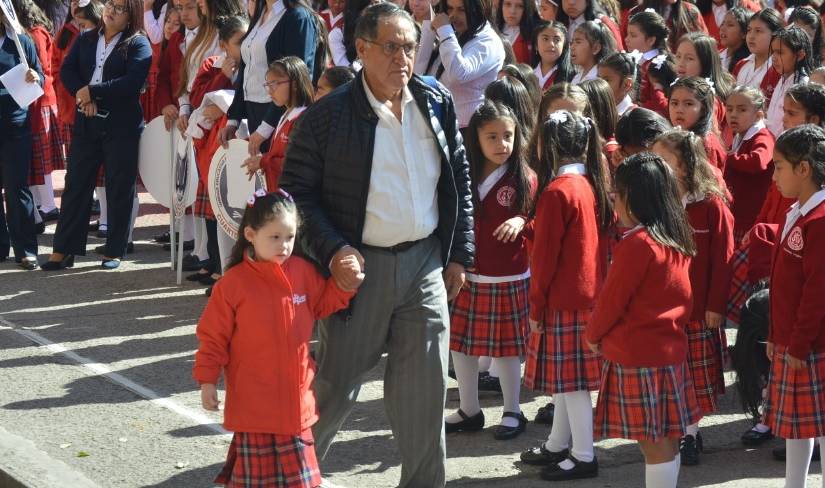 Mantienen suspendidas las clases en la Sierra